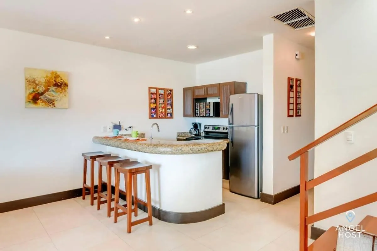 Holiday home Ph Condo Steps To Beach & 5Th Ave Pvt Roof Pool Playa del Carmen