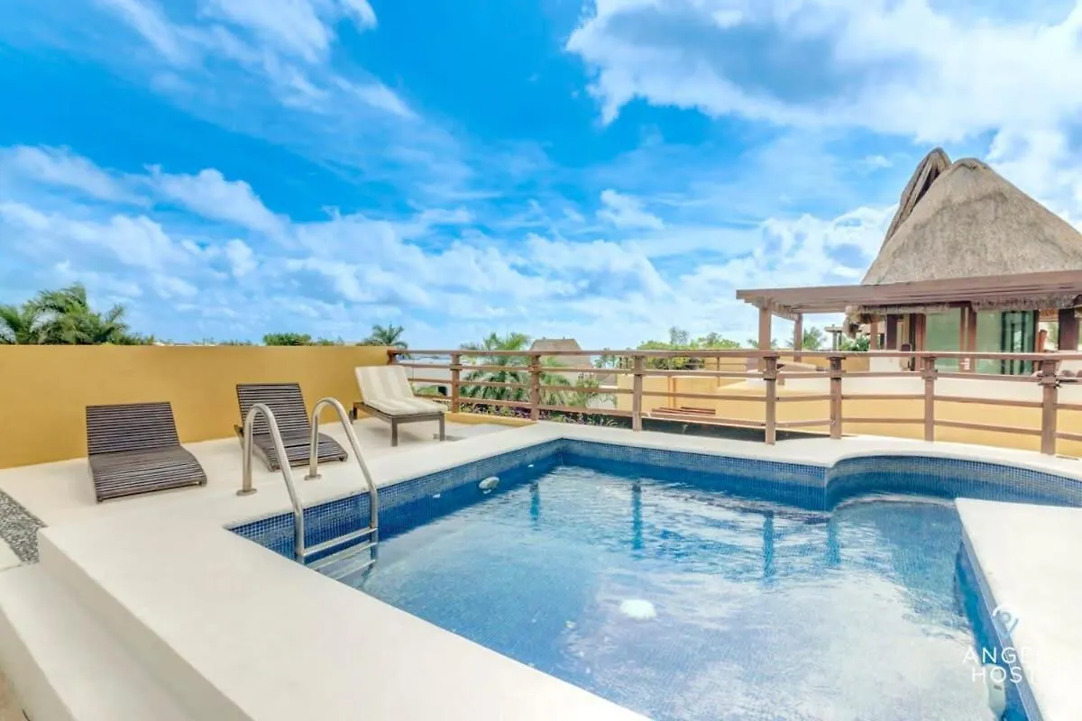 Holiday home Ph Condo Steps To Beach & 5Th Ave Pvt Roof Pool Playa del Carmen Mexico